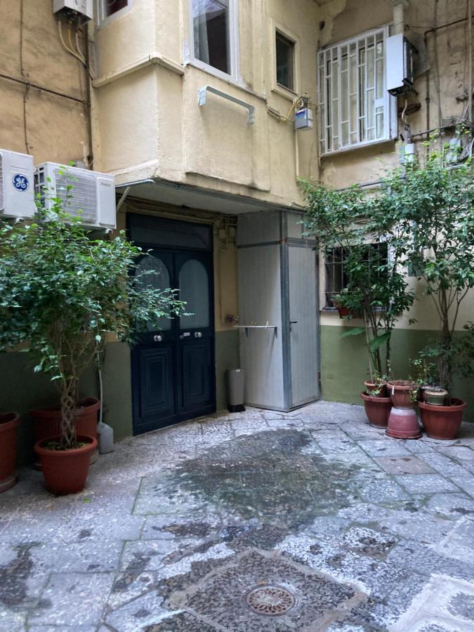 Zuccarella "Zuccherino"Nel Cortile Apartment เนเปิลส์ ภายนอก รูปภาพ