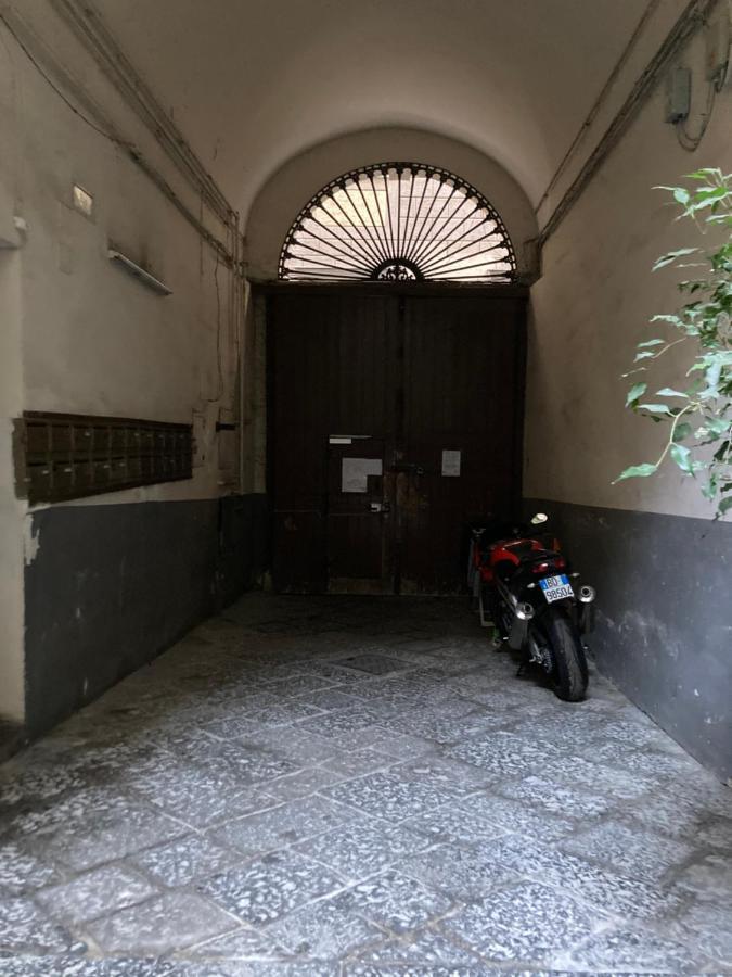 Zuccarella "Zuccherino"Nel Cortile เนเปิลส์ ภายนอก รูปภาพ